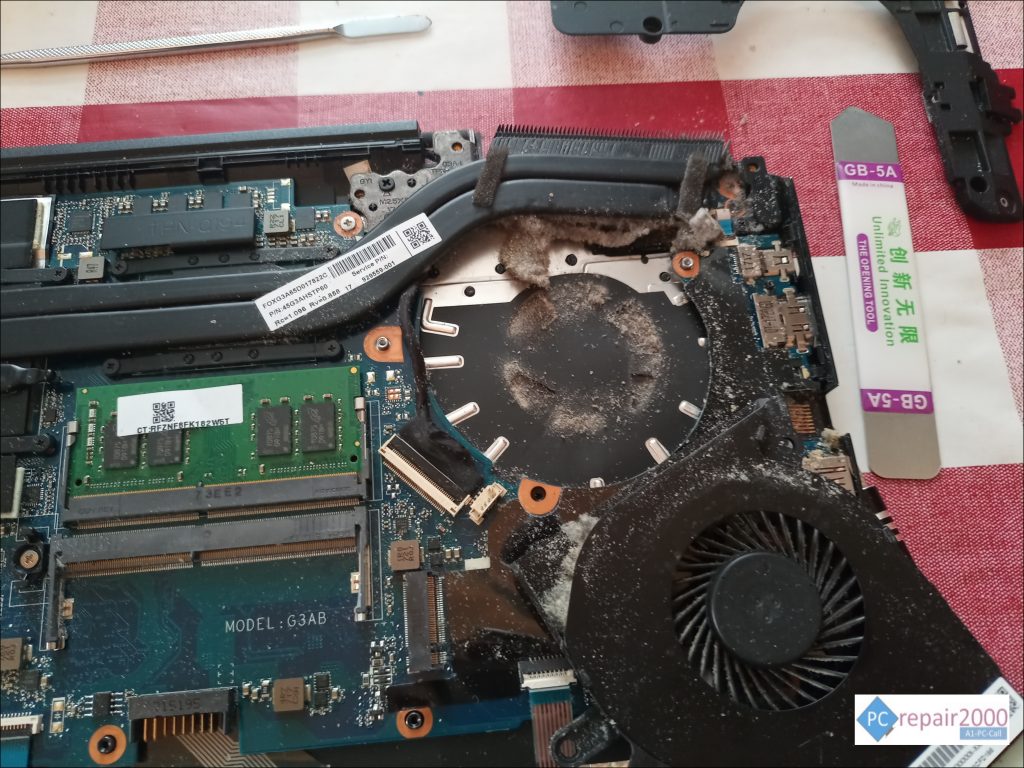 overheating laptop dust clogged heatsink